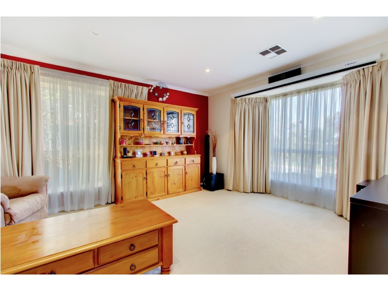 7 Magazine Drive, Walkley Heights SA 5098