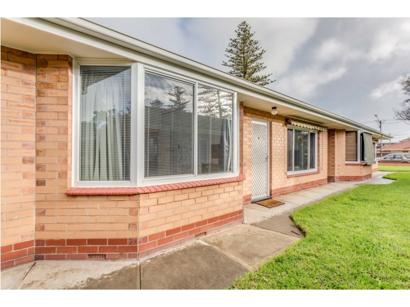 8/32-34 Old Tapleys Hills Road, Glenelg North SA 5045