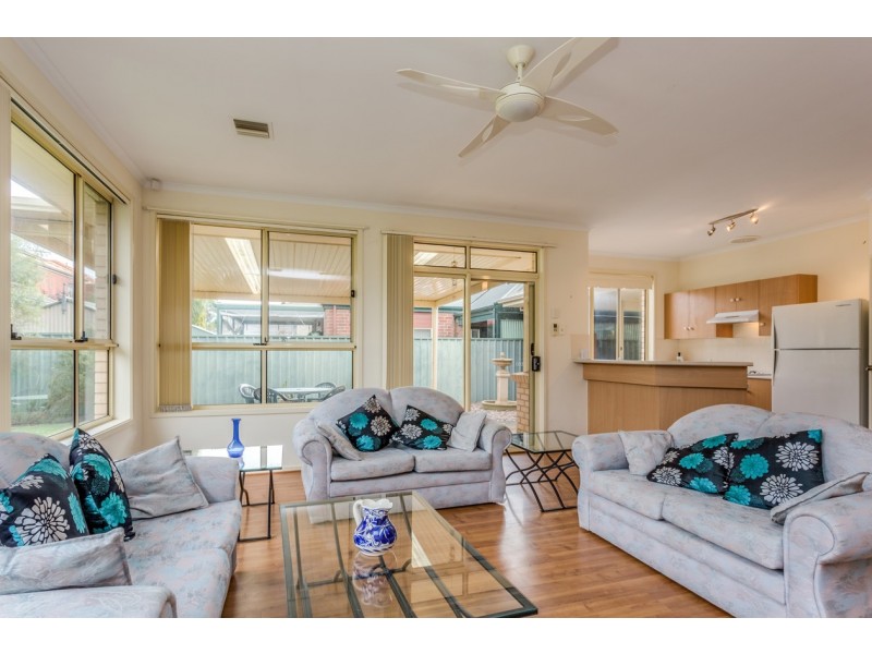 14 Lakewood Court, Mawson Lakes SA 5095