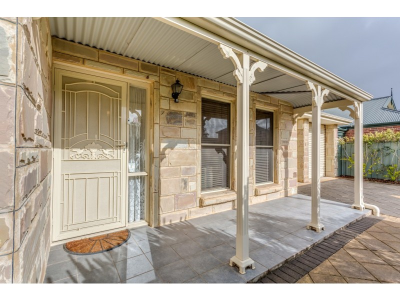 14 Lakewood Court, Mawson Lakes SA 5095