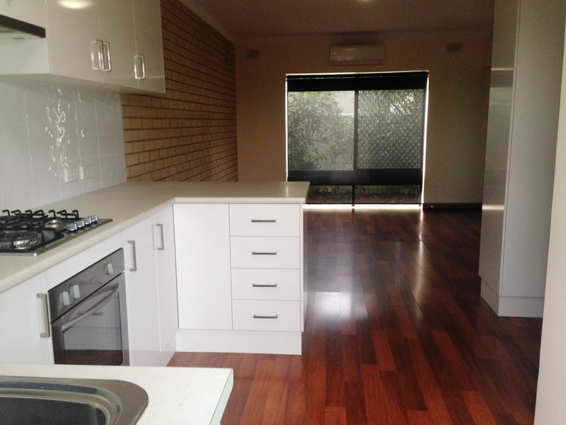 2/57 Cliff Street, Glenelg East SA 5045