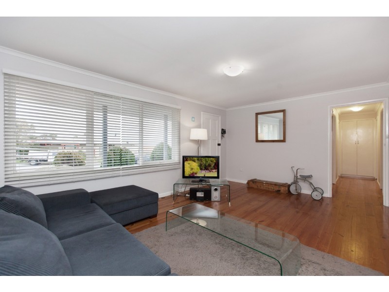 3 Resolute Crescent, Hallett Cove SA 5158