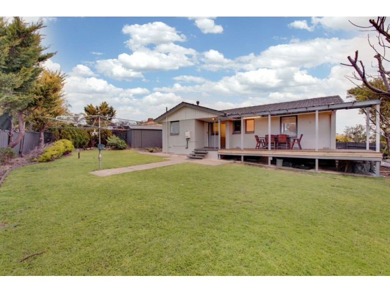 3 Resolute Crescent, Hallett Cove SA 5158
