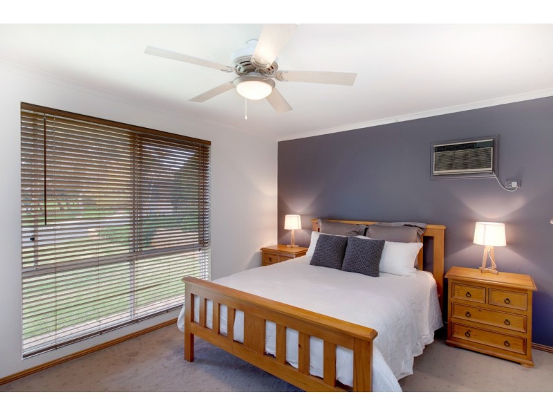 20 Arachne Drive, Hallett Cove SA 5158