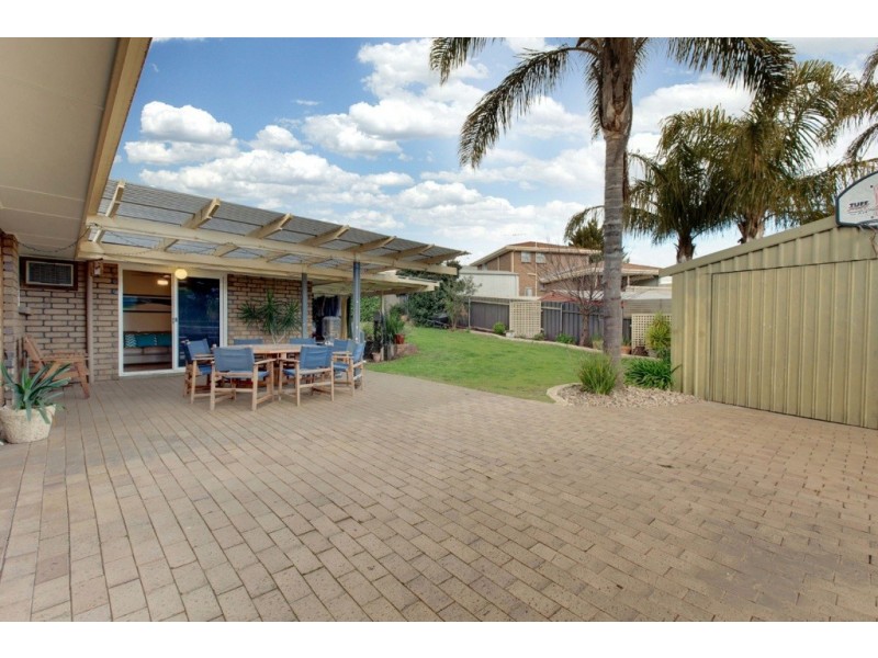 20 Arachne Drive, Hallett Cove SA 5158