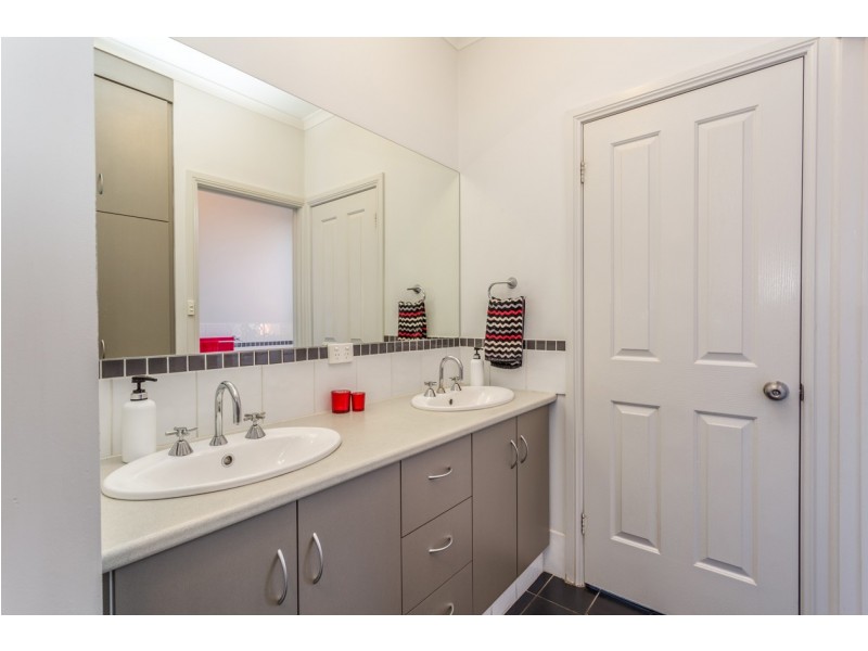 24 Grivell Road, Marden SA 5070