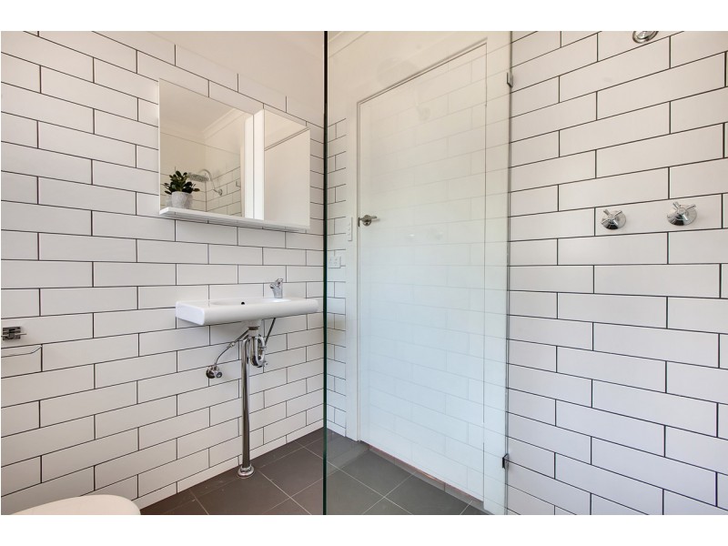 4/1 Queens Road, Camden Park SA 5038