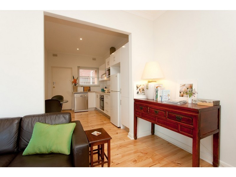 2/127 Esplanade, Brighton SA 5048