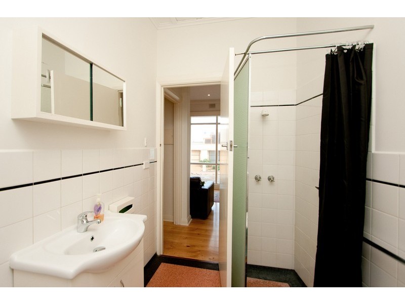 2/127 Esplanade, Brighton SA 5048