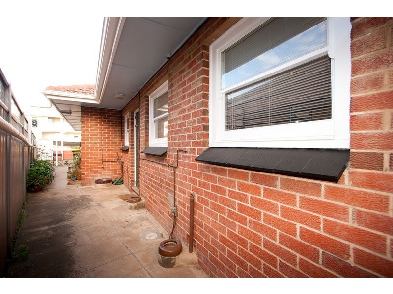 2/127 Esplanade, Brighton SA 5048