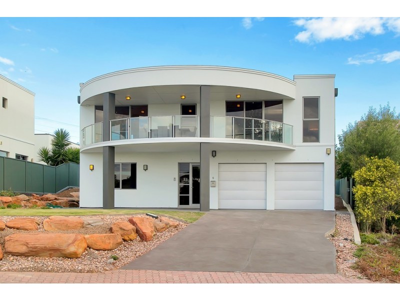 5 Bakewell Crescent, Marino SA 5049