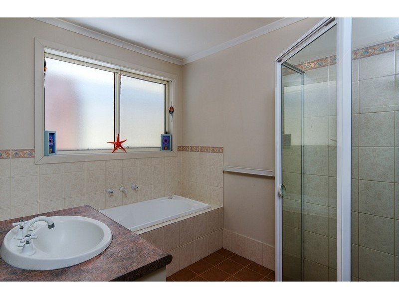 10 Redwood Close, Noarlunga Downs SA 5168