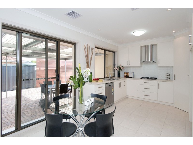 15 Kanangra Road, Seaview Downs SA 5049