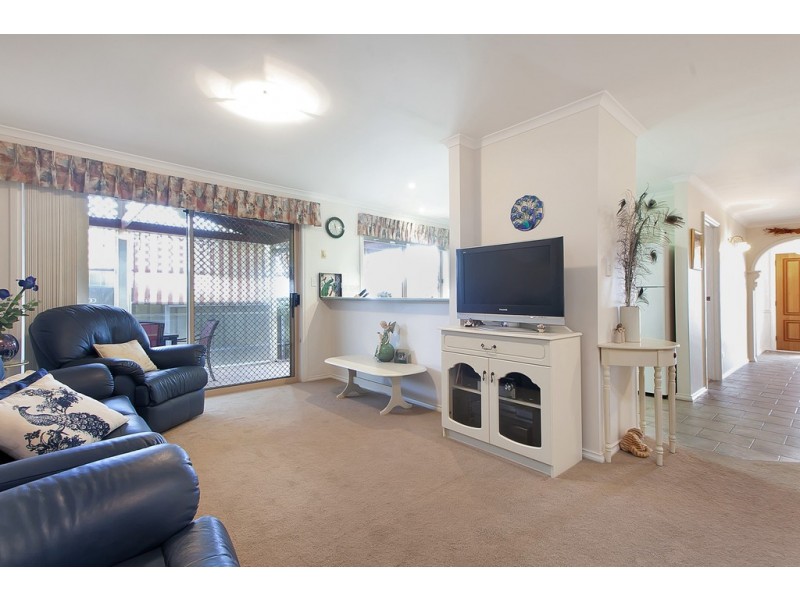 6 Lakeview Court, Aberfoyle Park SA 5159