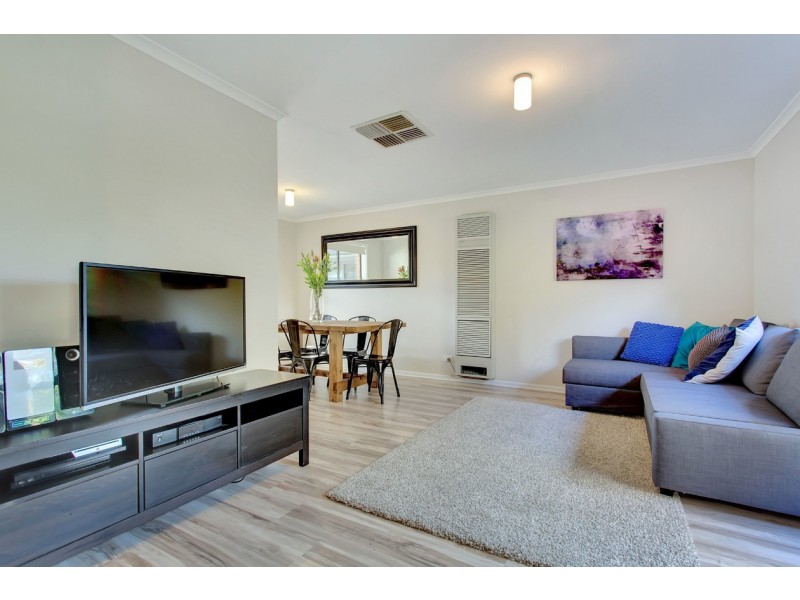 13 Windermere Court, Woodcroft SA 5162