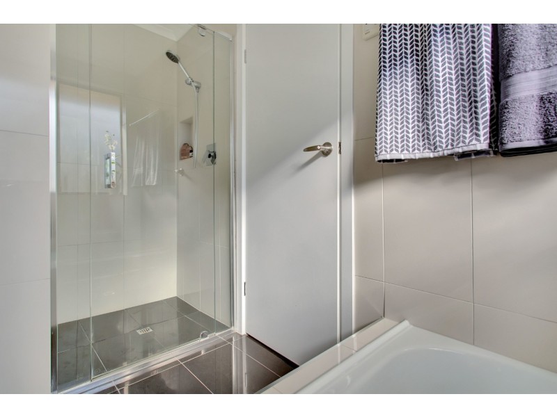 13 Windermere Court, Woodcroft SA 5162