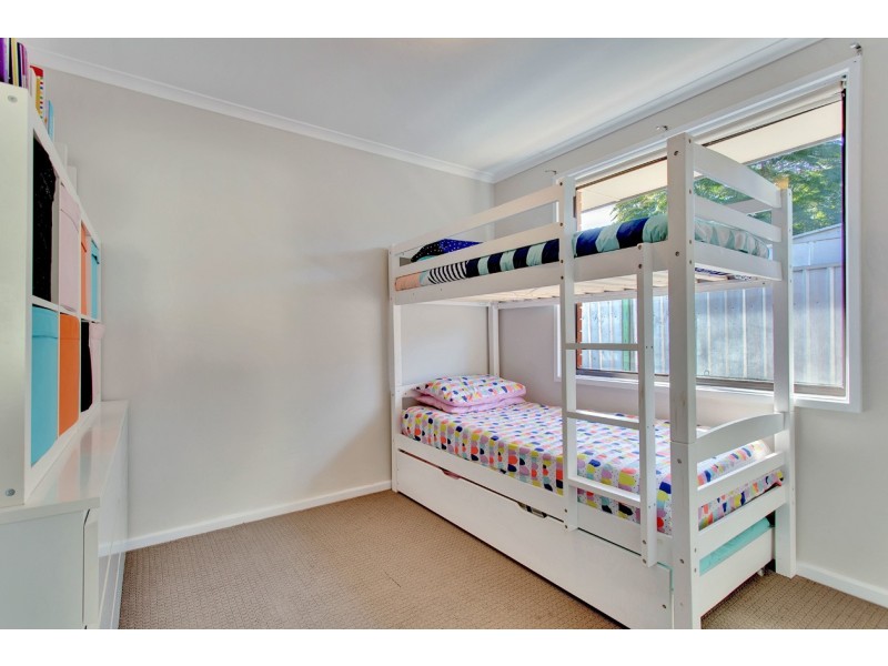 13 Windermere Court, Woodcroft SA 5162