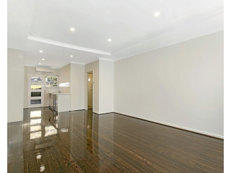 2/17 King George Avenue, Somerton Park SA 5044