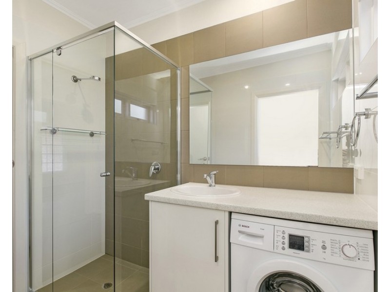 2/17 King George Avenue, Somerton Park SA 5044