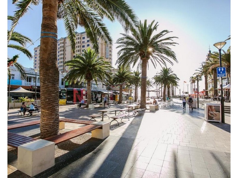 2/17 King George Avenue, Somerton Park SA 5044