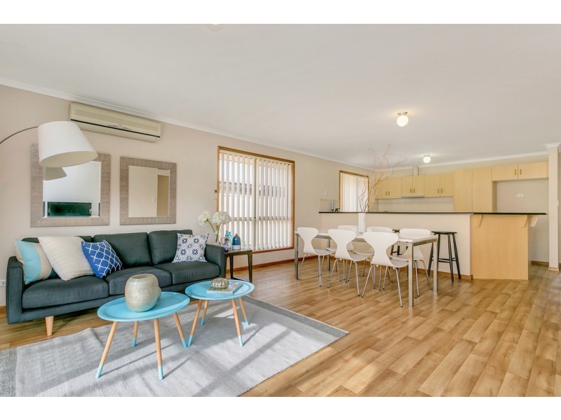 17 Urchin Crescent, Aldinga Beach SA 5173