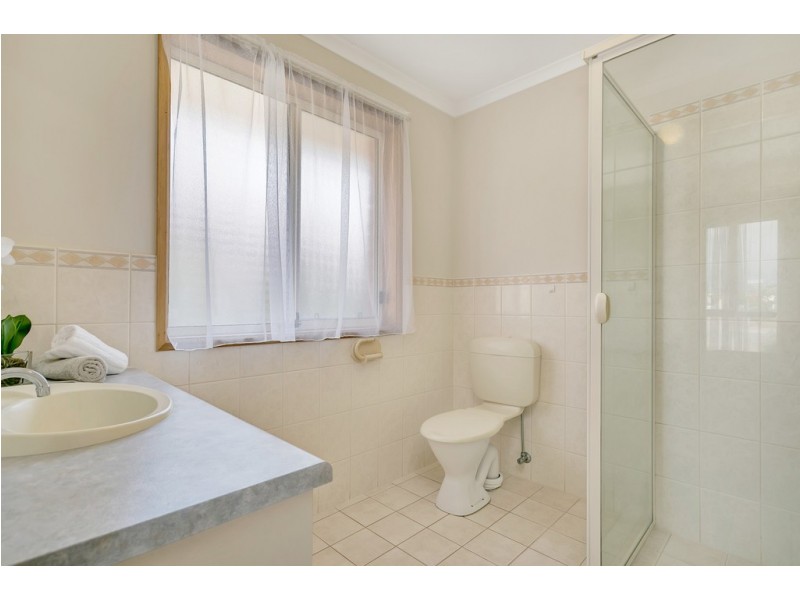 17 Urchin Crescent, Aldinga Beach SA 5173