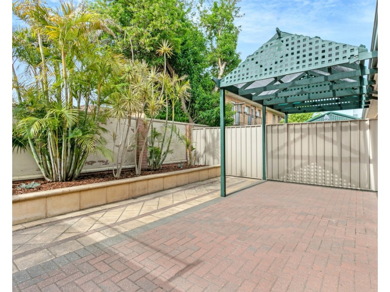 7/12 Old Tapleys Hill Road, Glenelg SA 5045