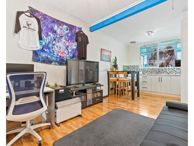 2/1 Regent Street, Glenelg North SA 5045