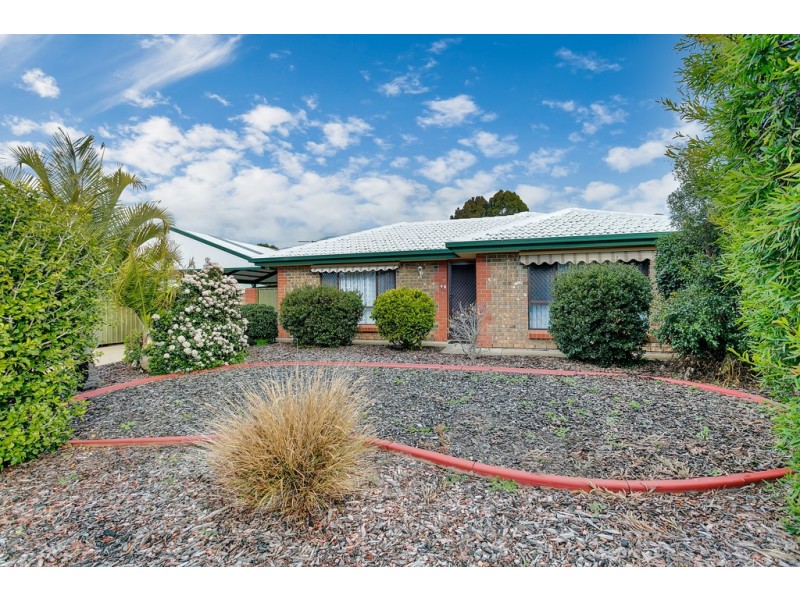 5 Moncur Street, Woodcroft SA 5162