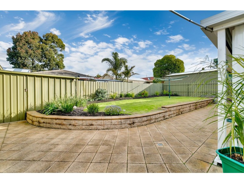 5 Moncur Street, Woodcroft SA 5162