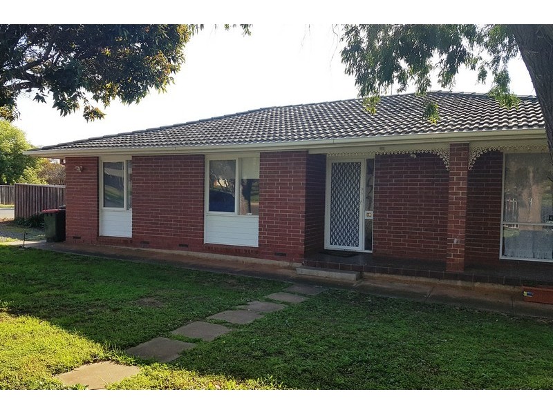 15 Cooder Crescent, Morphett Vale SA 5162