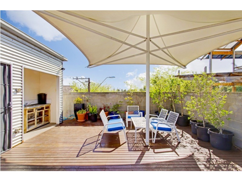 8 Hocking Place, Adelaide SA 5000