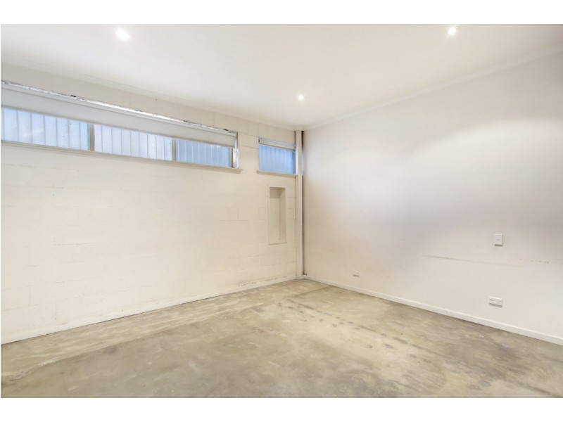 8 Hocking Place, Adelaide SA 5000
