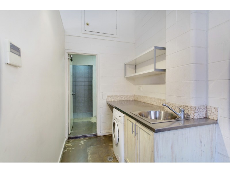 8 Hocking Place, Adelaide SA 5000