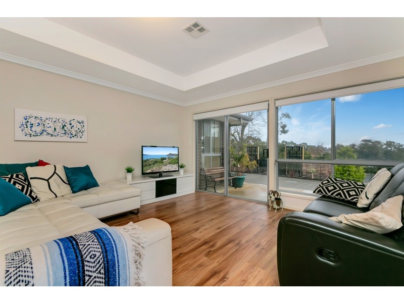 40a Black Road, Flagstaff Hill SA 5159