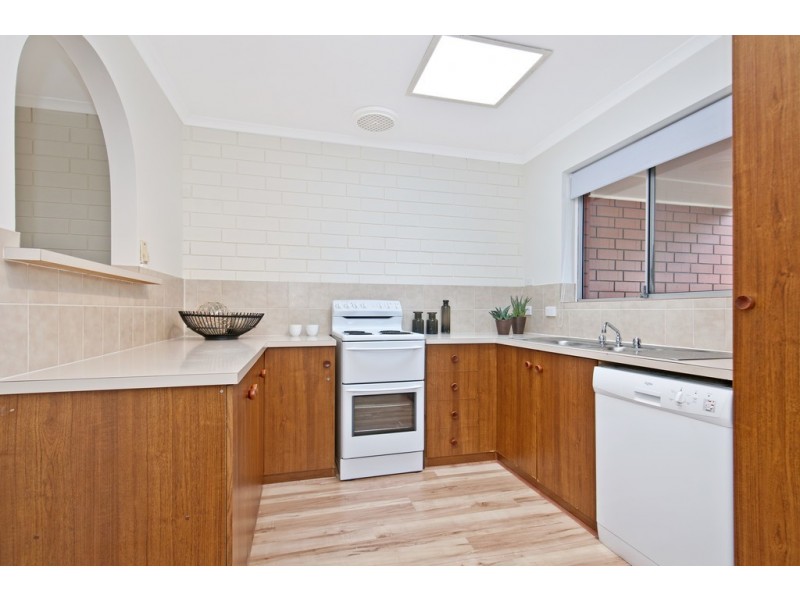 3/13 Windsor Avenue, Clovelly Park SA 5042