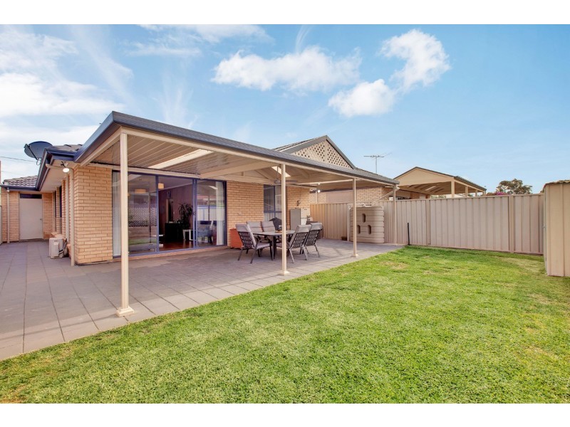 11 Inkster Avenue, Taperoo SA 5017