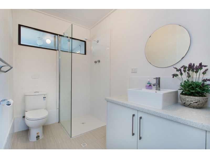 60 Mundoo Channel Drive, Hindmarsh Island SA 5214