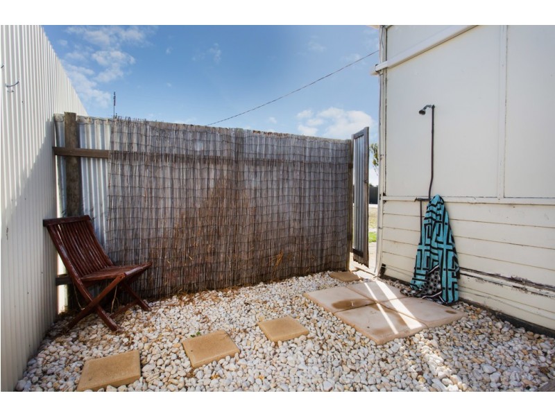 60 Mundoo Channel Drive, Hindmarsh Island SA 5214