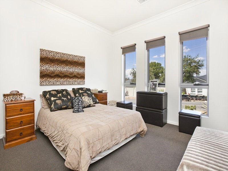 20 Alton Avenue, Gilles Plains SA 5086