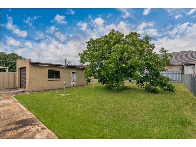 225 Tapleys Hill Road, Seaton SA 5023