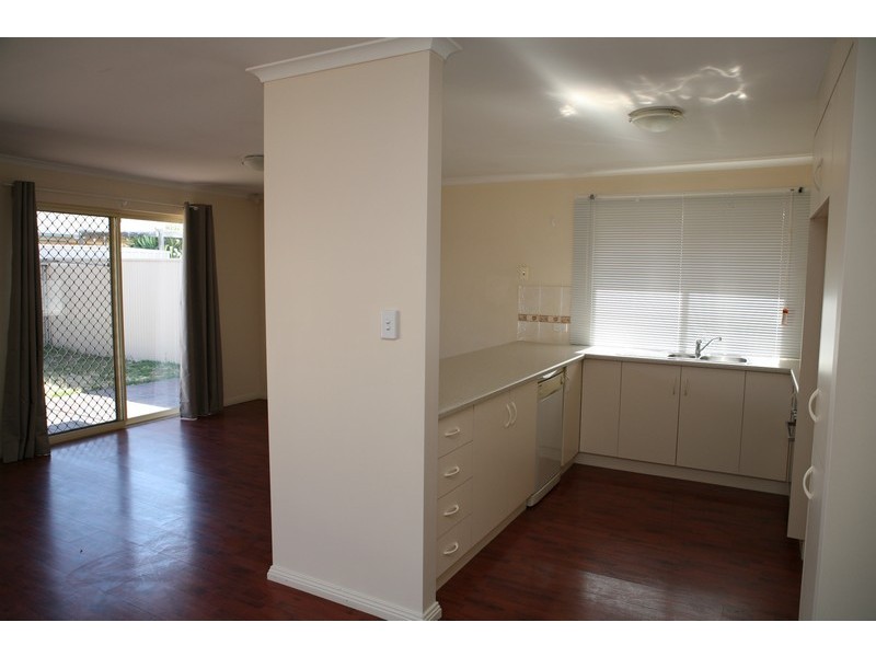 7 Cowan Street, Angle Park SA 5010