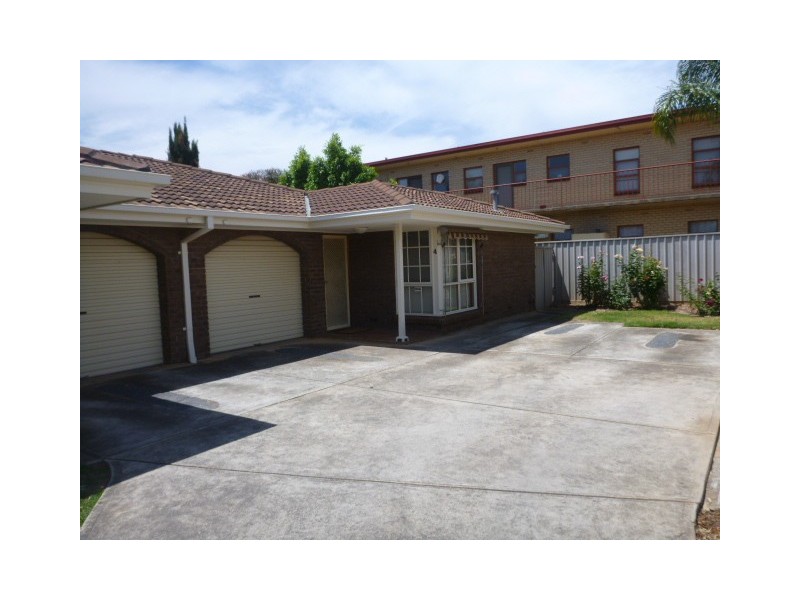4/11 Fifth Avenue, Cheltenham SA 5014