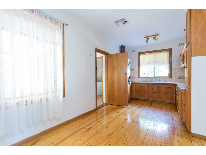 17 Lucas Street, Woodville South SA 5011