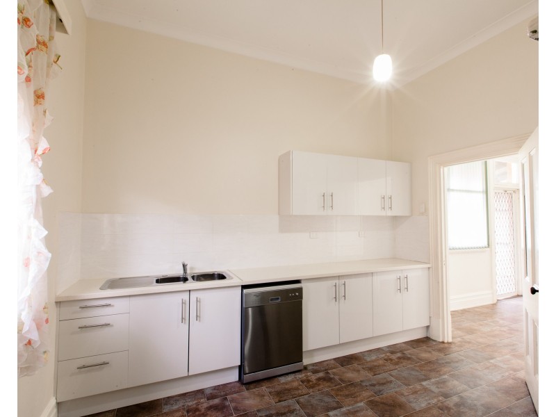 27 King Street, Mile End SA 5031