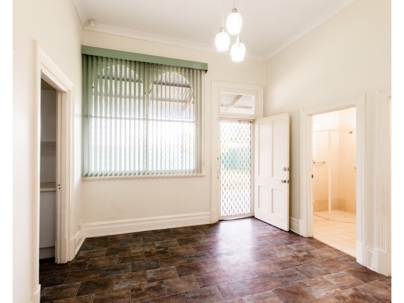 27 King Street, Mile End SA 5031
