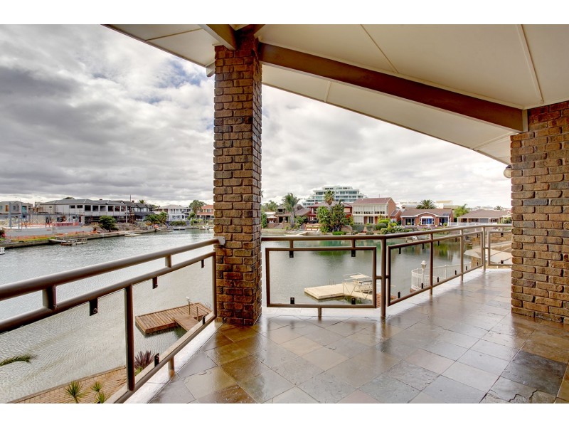 42 Martin Court, West Lakes SA 5021