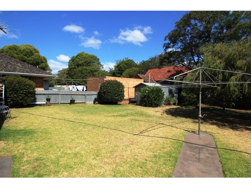 40 Caufield Avenue, Cumberland Park SA 5041