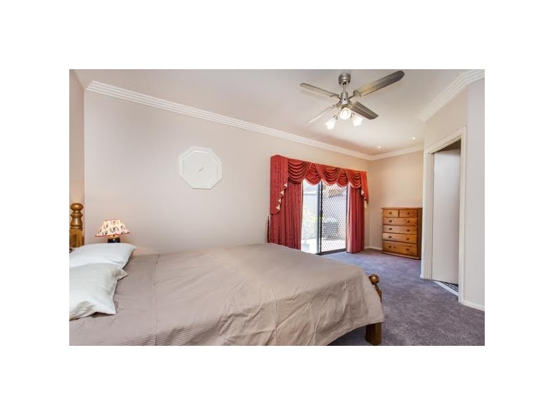 42 St James Boulevard, Brompton SA 5007