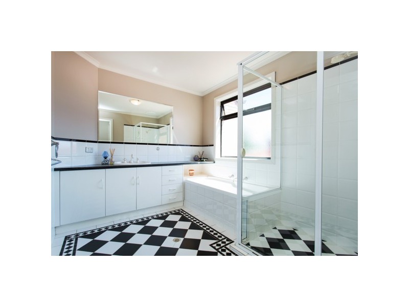 42 St James Boulevard, Brompton SA 5007